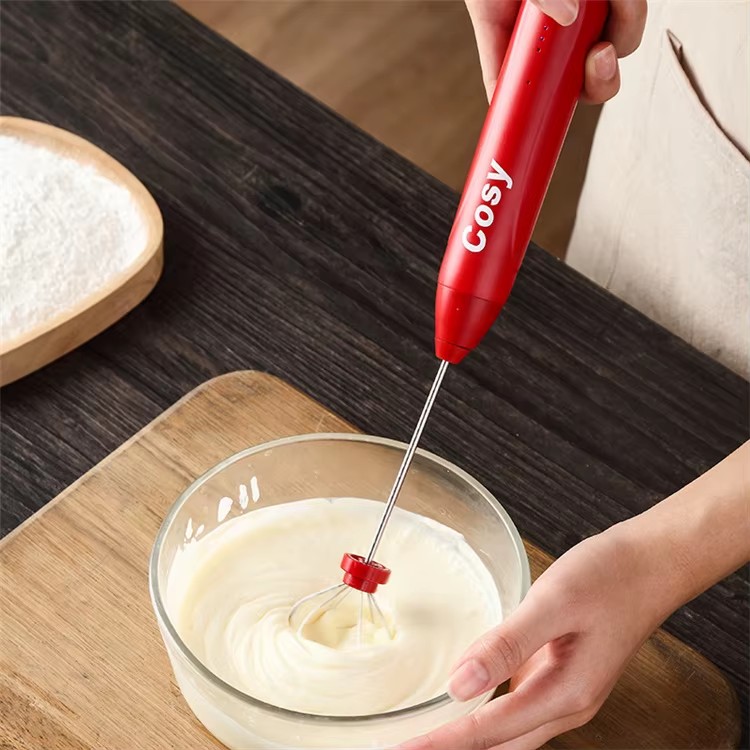 Automatic electric milk frother